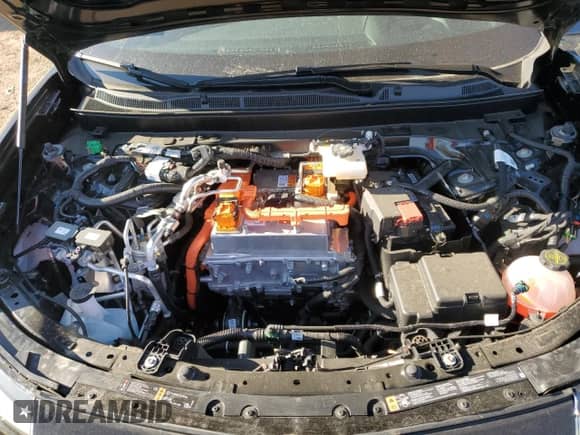 2025 Chevrolet Blazer EV AWD LT z VIN 3GNKDGRJ6SS178239, wystawiony jako Copart lot #71638355 z przebiegiem 8 031 mil mil oraz Szkoda całkowita • Salvage title. Historia ofert i sprzedaży dostępna na DreamBid. Obrazek 11.