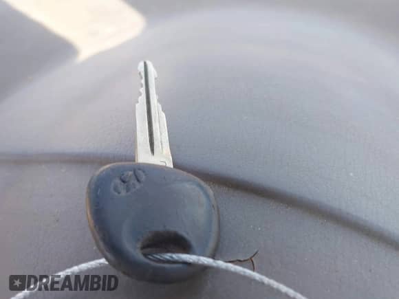 2005 Hyundai Santa Fe GLS с VIN KM8SC73D85U007877, выставлен на аукционе IAAI как лот 43537848 с пробегом 206 603 миль миль и . История ставок и продаж доступна на DreamBid. Изображение 11.