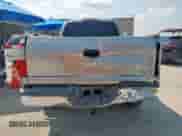 2006 Toyota Tundra SR5 z VIN 5TBET34196S524893, wystawiony jako Copart lot #81275185 z przebiegiem 157 951 mil mil oraz Szkoda całkowita • Salvage title. Historia ofert i sprzedaży dostępna na DreamBid. Obrazek 6.