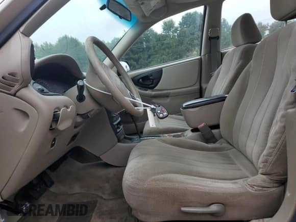 2005 Chevrolet Malibu Classic z VIN 1G1ND52F95M224384, wystawiony jako Copart lot #67258475 z przebiegiem 125 476 mil mil oraz Szkoda całkowita • Salvage title. Historia ofert i sprzedaży dostępna na DreamBid. Obrazek 7.