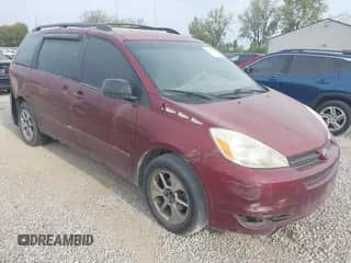 2005 Toyota Sienna CE with VIN 5TDZA23CX5S277961, listed as a IAAI auction lot 43272001 with 246,295 mi miles and . Bid and sale history available at DreamBid. Image 1.