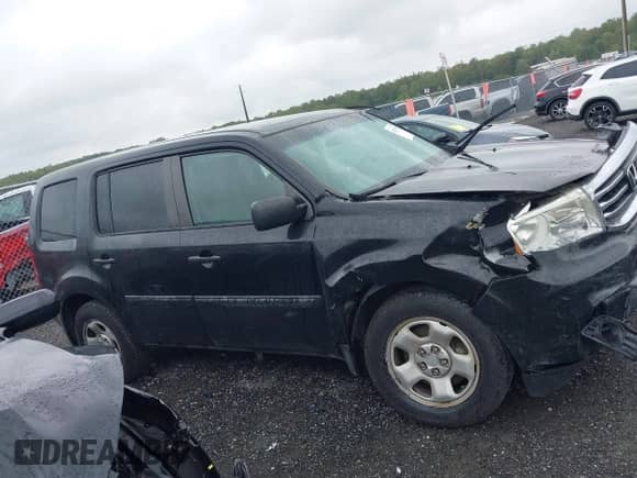 2013 Honda Pilot LX с VIN 5FNYF4H24DB027708, выставлен на аукционе IAAI как лот 43235796 с пробегом 110 598 миль миль и . История ставок и продаж доступна на DreamBid. Изображение 13.