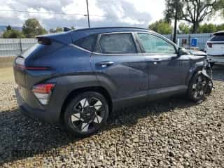 2025 Hyundai Kona SEL с VIN KM8HB3AB6SU332708, выставлен на аукционе Copart как лот 86665455 с пробегом 9 126 миль миль и Чистый • Clean title. История ставок и продаж доступна на DreamBid. Изображение 3.