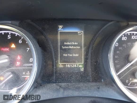 2019 Toyota Camry LE с VIN 4T1B11HK4KU777547, выставлен на аукционе IAAI как лот 43357130 с пробегом 161 287 миль миль и . История ставок и продаж доступна на DreamBid. Изображение 7.