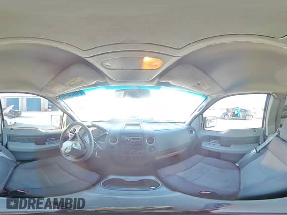 2004 Ford F-150 STX z VIN 1FTRX12W44NC22124, wystawiony jako Copart lot #81893475 z przebiegiem 239 740 mil mil oraz Szkoda całkowita • Salvage title. Historia ofert i sprzedaży dostępna na DreamBid. Obrazek 15.