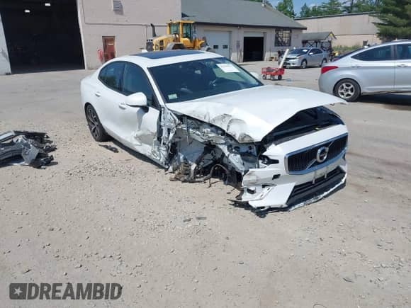 2020 Volvo S60 Momentum с VIN 7JRA22TK6LG071949, выставлен на аукционе IAAI как лот 42563937 с пробегом 59 159 миль миль и . История ставок и продаж доступна на DreamBid. Изображение 1.