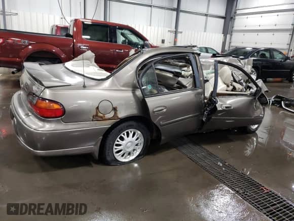 2002 Chevrolet Malibu LS с VIN 1G1NE52J12M656724, выставлен на аукционе Copart как лот 75007924 с пробегом Не указан миль и На запчасти • Non repairable. История ставок и продаж доступна на DreamBid. Изображение 3.