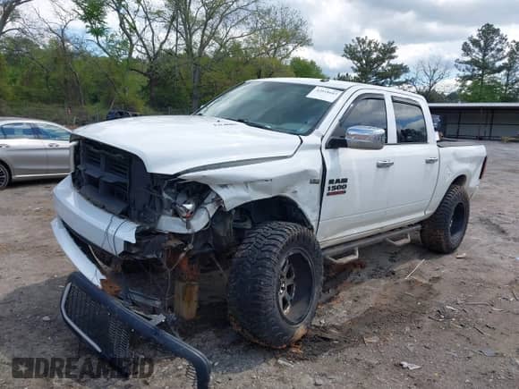 2016 Ram 1500 Express with VIN 3C6RR7KT2GG296147, listed as a IAAI auction lot 42018683 with 175,105 mi miles and . Bid and sale history available at DreamBid. Image 17.