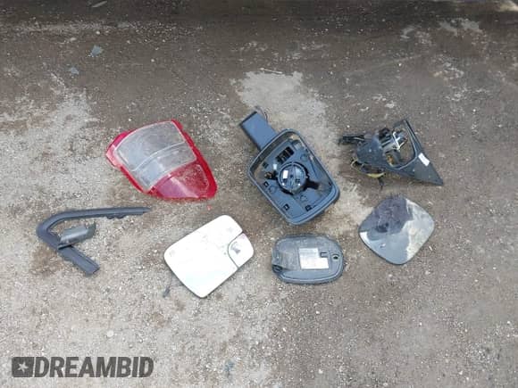 2022 Ram 1500 Big Horn z VIN 1C6RRFFG7NN325122, wystawiony jako IAAI lot #43311239 z przebiegiem 31 601 mil mil oraz . Historia ofert i sprzedaży dostępna na DreamBid. Obrazek 12.