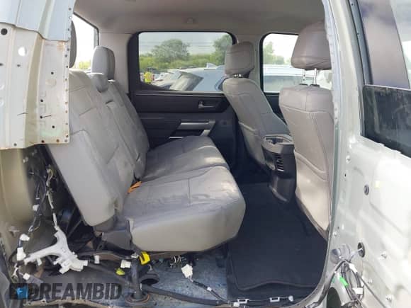 2022 Toyota Tundra SR5 with VIN 5TFLA5DB6NX038396, listed as a IAAI auction lot 42489849 with 77,265 mi miles and . Bid and sale history available at DreamBid. Image 8.