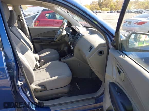 2009 Hyundai Tucson GLS с VIN KM8JM12B69U951723, выставлен на аукционе IAAI как лот 43483628 с пробегом 83 811 миль миль и . История ставок и продаж доступна на DreamBid. Изображение 5.