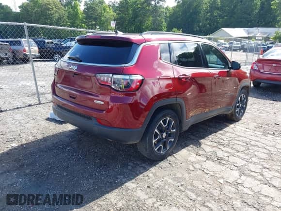 2022 Jeep Compass Latitude с VIN 3C4NJCBB6NT119409, выставлен на аукционе IAAI как лот 42514177 с пробегом 103 225 миль миль и . История ставок и продаж доступна на DreamBid. Изображение 4.