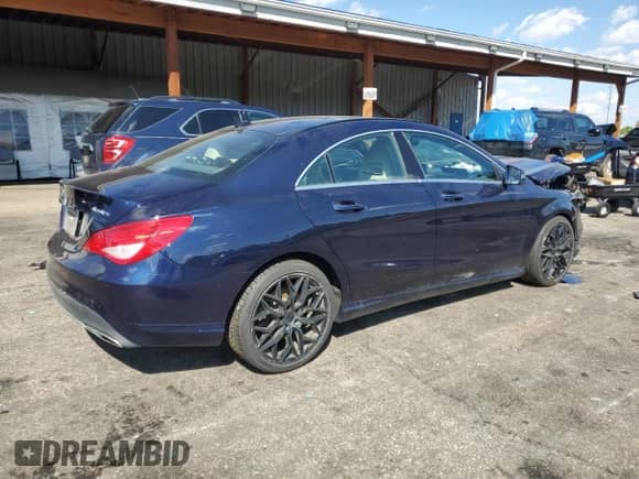 2018 Mercedes-Benz CLA 250 with VIN WDDSJ4GB2JN691787, listed as a Copart auction lot 84241375 with 92,551 mi miles and Clean title. Bid and sale history available at DreamBid. Image 3.