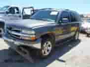 2002 Chevrolet Tahoe LT с VIN 1GNEK13T52J253461, выставлен на аукционе IAAI как лот 42998511 с пробегом 222 814 миль миль и . История ставок и продаж доступна на DreamBid. Изображение 17.