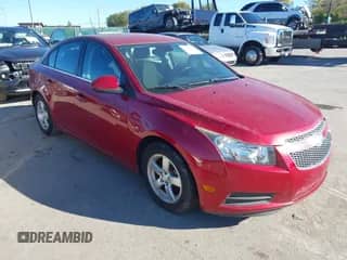 2014 Chevrolet Cruze 1LT с VIN 1G1PC5SB9E7352843, выставлен на аукционе IAAI как лот 43482748 с пробегом 80 360 миль миль и . История ставок и продаж доступна на DreamBid. Изображение 1.