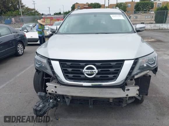 2018 Nissan Pathfinder SL с VIN 5N1DR2MM1JC661211, выставлен на аукционе IAAI как лот 42432346 с пробегом 132 042 миль миль и . История ставок и продаж доступна на DreamBid. Изображение 13.