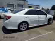 2014 Toyota Camry SE Sport с VIN 4T1BF1FK2EU384350, выставлен на аукционе Copart как лот 62418625 с пробегом 121 078 миль миль и Списание • Salvage title. История ставок и продаж доступна на DreamBid. Изображение 3.