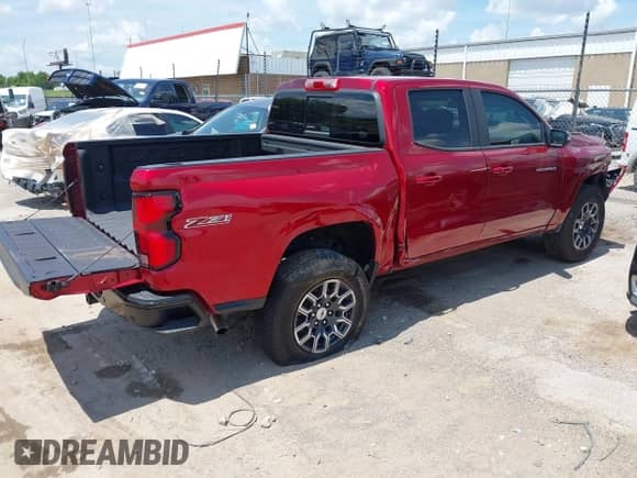 2024 Chevrolet Colorado 4WD Z71 с VIN 1GCPTDEK7R1145499, выставлен на аукционе IAAI как лот 42735234 с пробегом 3 367 миль миль и . История ставок и продаж доступна на DreamBid. Изображение 4.