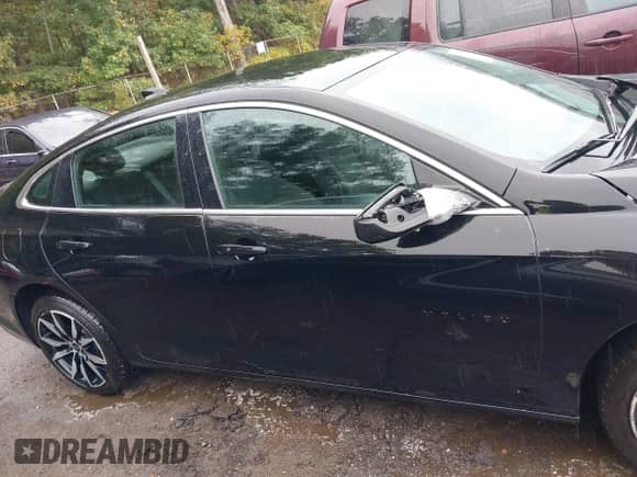 2022 Chevrolet Malibu RS с VIN 1G1ZG5ST2NF101948, выставлен на аукционе IAAI как лот 43216554 с пробегом 33 207 миль миль и . История ставок и продаж доступна на DreamBid. Изображение 13.