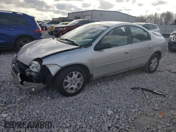 2004 Dodge Neon SXT z VIN 1B3ES56C64D645718, wystawiony jako Copart lot #77305024 z przebiegiem 93 531 mil mil oraz Czysty tytuł • Clean title. Historia ofert i sprzedaży dostępna na DreamBid. Obrazek 1.