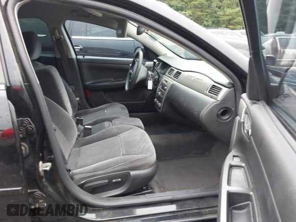2013 Chevrolet Impala Police с VIN 2G1WD5E36D1242096, выставлен на аукционе IAAI как лот 42538251 с пробегом 138 833 миль миль и . История ставок и продаж доступна на DreamBid. Изображение 5.