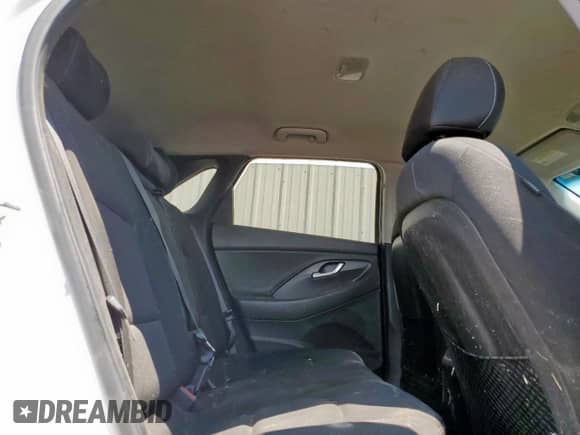 2019 Hyundai Elantra z VIN KMHH35LE1KU088532, wystawiony jako Copart lot #70349055 z przebiegiem 94 608 mil mil oraz Czysty tytuł • Clean title. Historia ofert i sprzedaży dostępna na DreamBid. Obrazek 10.