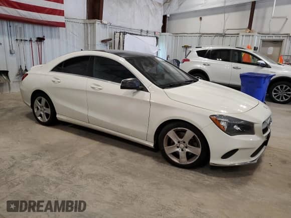 2017 Mercedes-Benz CLA 250 с VIN WDDSJ4EB2HN480439, выставлен на аукционе Copart как лот 70785545 с пробегом 95 979 миль миль и Чистый • Clean title. История ставок и продаж доступна на DreamBid. Изображение 4.