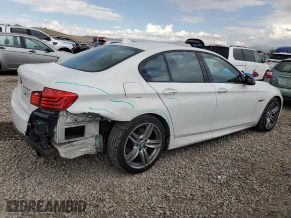 2014 BMW 5 Series 535i xDrive with VIN WBA5B3C58ED534336, listed as a Copart auction lot 70355475 with 119,429 mi miles and Salvage title. Bid and sale history available at DreamBid. Image 3.