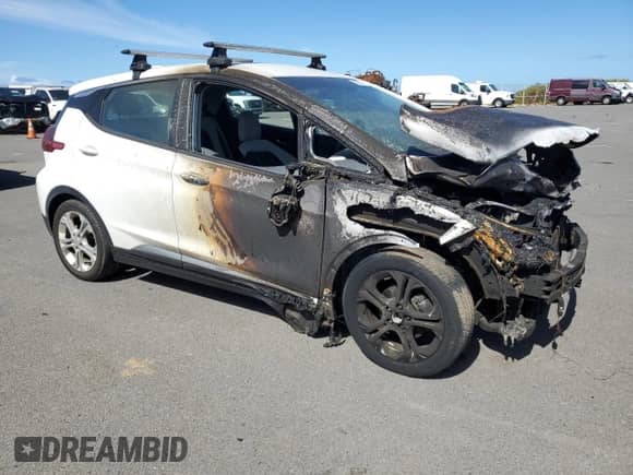 2020 Chevrolet Bolt EV LT z VIN 1G1FY6S08L4118662, wystawiony jako Copart lot #60527765 z przebiegiem 62 193 mil mil oraz Szkoda całkowita • Salvage title. Historia ofert i sprzedaży dostępna na DreamBid. Obrazek 4.