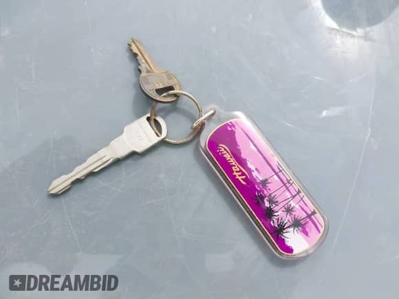 1998 Chevrolet Silverado 2500 с VIN 1GCGK29R2WE162374, выставлен на аукционе IAAI как лот 42096683 с пробегом 104 600 миль миль и . История ставок и продаж доступна на DreamBid. Изображение 11.