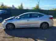 2018 Hyundai Elantra SEL z VIN 5NPD84LF7JH245478, wystawiony jako IAAI lot #43452662 z przebiegiem 95 317 mil mil oraz . Historia ofert i sprzedaży dostępna na DreamBid. Obrazek 14.