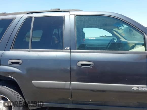 2003 Chevrolet TrailBlazer LS with VIN 1GNDS13S932234846, listed as a IAAI auction lot 42688120 with 101,261 mi miles and . Bid and sale history available at DreamBid. Image 14.