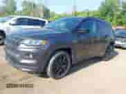 2022 Jeep Compass Latitude с VIN 3C4NJCBB1NT167500, выставлен на аукционе IAAI как лот 42709668 с пробегом 52 908 миль миль и . История ставок и продаж доступна на DreamBid. Изображение 2.