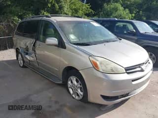 2005 Toyota Sienna XLE z VIN 5TDBA22C25S039251, wystawiony jako IAAI lot #42870951 z przebiegiem Nie podano mil oraz . Historia ofert i sprzedaży dostępna na DreamBid. Obrazek 1.