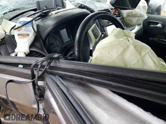 2013 Dodge Journey R/T z VIN 3C4PDCEG2DT646062, wystawiony jako Copart lot #56960595 z przebiegiem Nie podano mil oraz Szkoda całkowita • Salvage title. Historia ofert i sprzedaży dostępna na DreamBid. Obrazek 8.