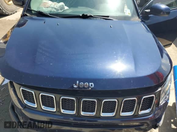 2021 Jeep Compass Latitude z VIN 3C4NJCBB8MT509295, wystawiony jako Copart lot #61802105 z przebiegiem Nie podano mil oraz Szkoda całkowita • Salvage title. Historia ofert i sprzedaży dostępna na DreamBid. Obrazek 12.