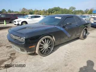 2015 Dodge Challenger SXT z VIN 2C3CDZAG2FH835351, wystawiony jako Copart lot #90256695 z przebiegiem 206 243 mil mil oraz Czysty tytuł • Clean title. Historia ofert i sprzedaży dostępna na DreamBid. Obrazek 1.