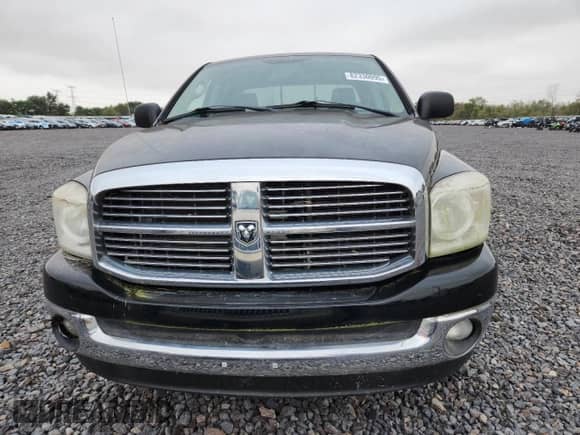 2008 Dodge 1500 ST z VIN 1D7HU182X8J239859, wystawiony jako Copart lot #82330095 z przebiegiem 206 268 mil mil oraz Czysty tytuł • Clean title. Historia ofert i sprzedaży dostępna na DreamBid. Obrazek 5.
