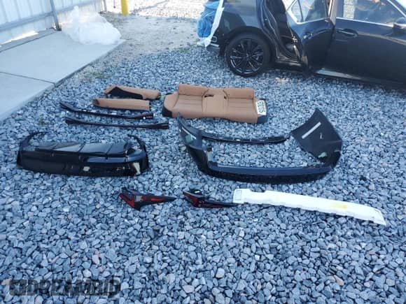 2024 Lexus IS 350 F Sport z VIN JTHBZ1B26R5073925, wystawiony jako Copart lot #67021315 z przebiegiem 7 865 mil mil oraz Szkoda całkowita • Salvage title. Historia ofert i sprzedaży dostępna na DreamBid. Obrazek 12.