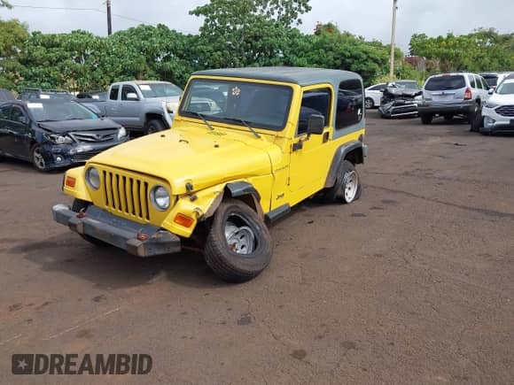 2000 Jeep Wrangler SE с VIN 1J4FA29P9YP798840, выставлен на аукционе IAAI как лот 42704312 с пробегом 156 309 миль миль и . История ставок и продаж доступна на DreamBid. Изображение 17.