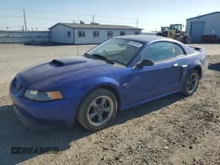 2003 Ford Mustang GT Deluxe с VIN 1FAFP42X13F320605, выставлен на аукционе Copart как лот 65006765 с пробегом 144 718 миль миль и Чистый • Clean title. История ставок и продаж доступна на DreamBid. Изображение 1.