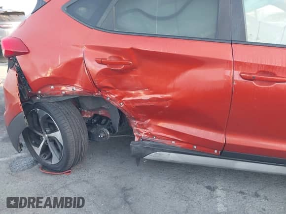 2017 Hyundai Tucson Eco с VIN KM8J33A21HU462158, выставлен на аукционе IAAI как лот 43088769 с пробегом 105 735 миль миль и . История ставок и продаж доступна на DreamBid. Изображение 6.