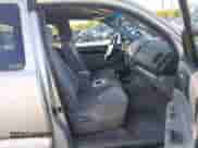 2008 Toyota Tacoma z VIN 5TETX22N88Z498232, wystawiony jako IAAI lot #43488323 z przebiegiem 326 767 mil mil oraz . Historia ofert i sprzedaży dostępna na DreamBid. Obrazek 5.