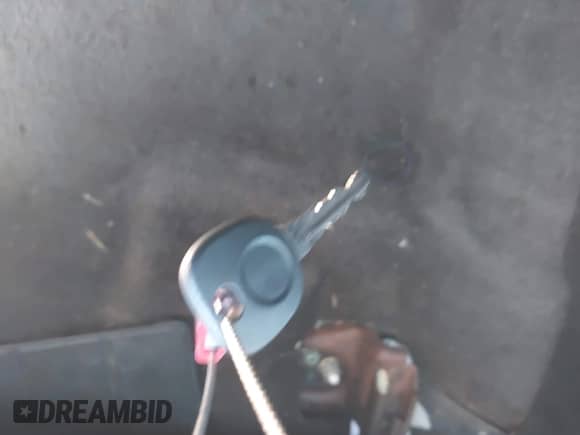 2007 Chevrolet Tahoe LT с VIN 1GNFC13007R310861, выставлен на аукционе IAAI как лот 43581956 с пробегом 241 305 миль миль и . История ставок и продаж доступна на DreamBid. Изображение 11.