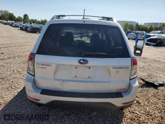 2011 Subaru Forester X Premium с VIN JF2SHADC5BH731038, выставлен на аукционе Copart как лот 80117975 с пробегом 179 696 миль миль и Списание • Salvage title. История ставок и продаж доступна на DreamBid. Изображение 6.
