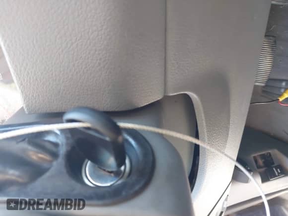 2004 Ford F-150 XLT with VIN 1FTPW14574KD10147, listed as a IAAI auction lot 43423360 with 142,796 mi miles and . Bid and sale history available at DreamBid. Image 11.