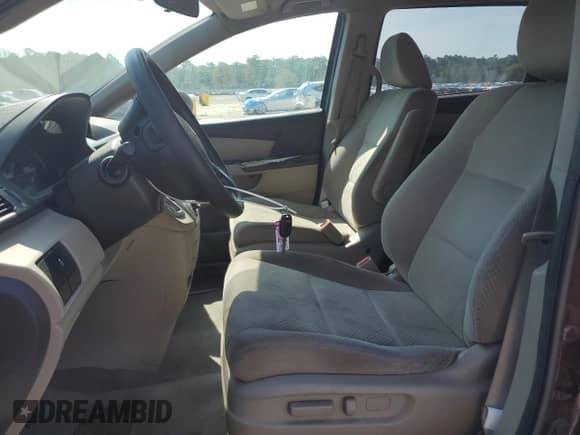 2014 Honda Odyssey LX с VIN 5FNRL5H2XEB008827, выставлен на аукционе Copart как лот 66484345 с пробегом 286 368 миль миль и Списание • Salvage title. История ставок и продаж доступна на DreamBid. Изображение 7.