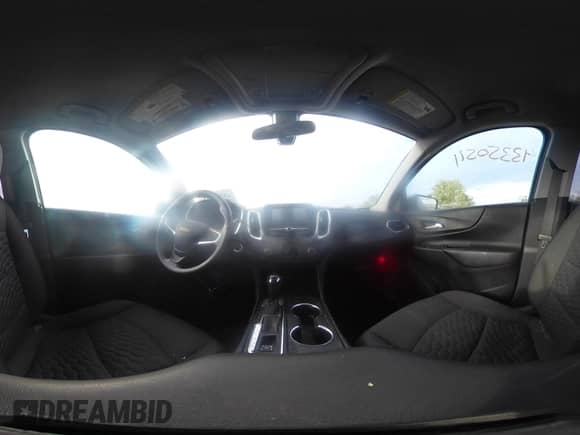 2018 Chevrolet Equinox LT с VIN 2GNAXJEVXJ6181974, выставлен на аукционе IAAI как лот 43350511 с пробегом 125 026 миль миль и . История ставок и продаж доступна на DreamBid. Изображение 20.