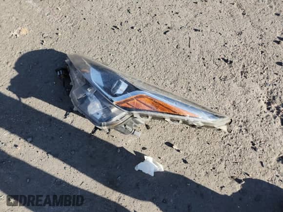 2021 Toyota Prius LE with VIN JTDL9MFU8M3025155, listed as a Copart auction lot 84413165 with 201,920 mi miles and Salvage title. Bid and sale history available at DreamBid. Image 12.