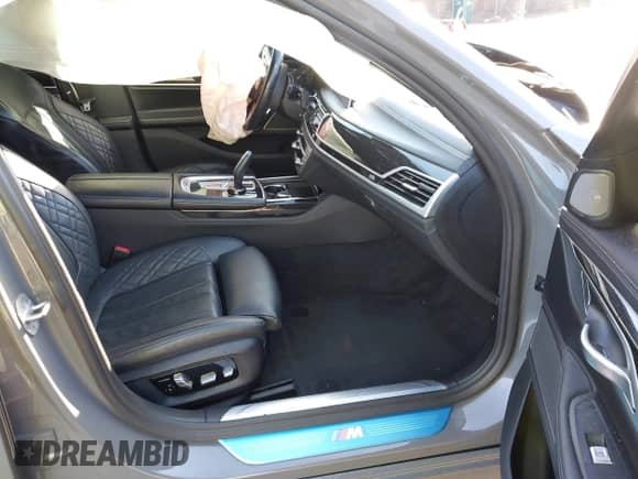 2020 BMW 7 Series 740i with VIN WBA7T2C01LGF96552, listed as a IAAI auction lot 41774607 with 50,432 mi miles and . Bid and sale history available at DreamBid. Image 5.